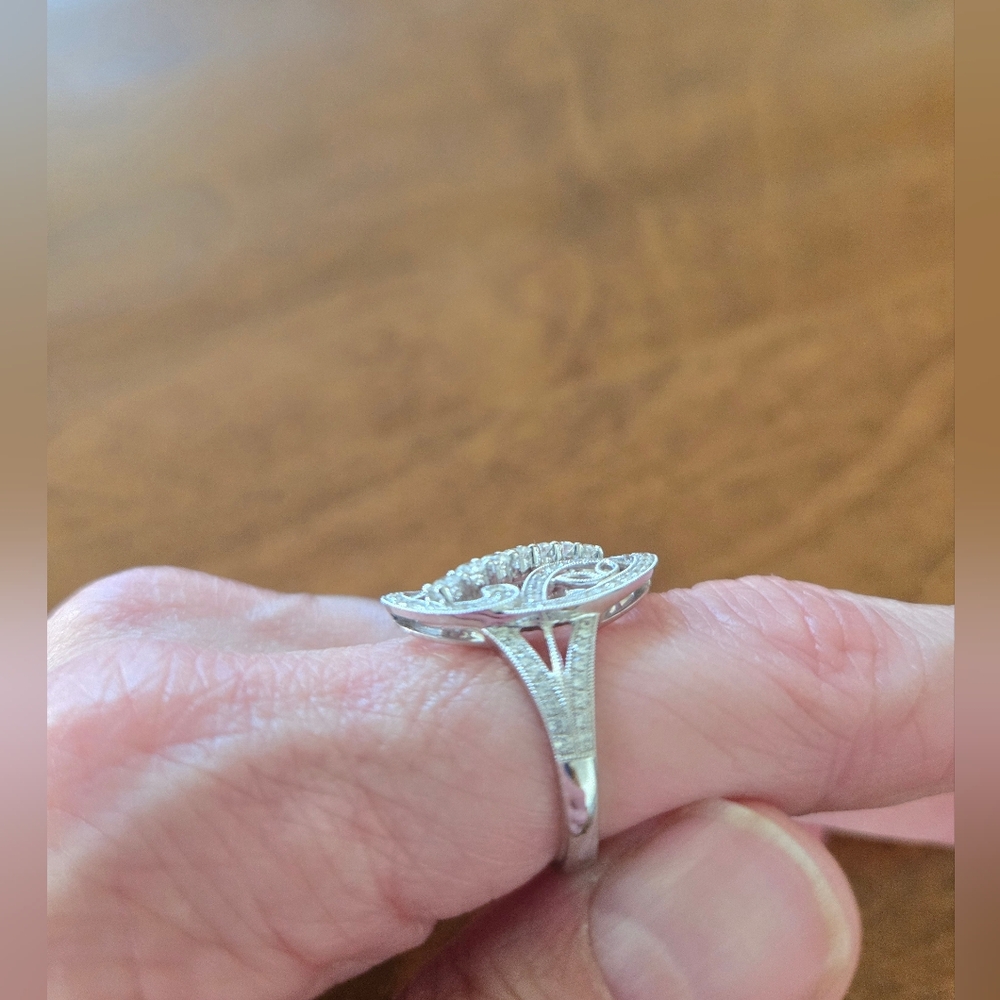 Simon G. 18k White Gold Diamond Oval Shaped Ring With Filigree Totaling 0.74ctw - Picture 14 of 14